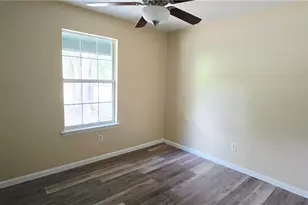 218 Kevin Rd, Hinesville, GA 31313 - Photo 8