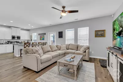 196 Chapel Lake S, Savannah, GA 31419 - Photo 2