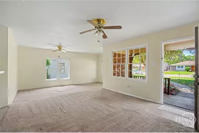 10 Port Royal Drive, Savannah, GA 31410 - Photo 6
