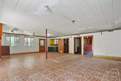 61 Saint Johns Avenue, Savannah, GA 31404 - Photo 16