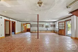 61 St Johns Ave, Savannah, GA 31404 - Photo 14