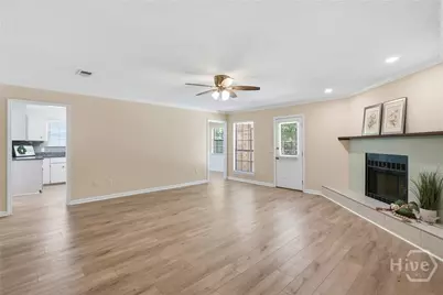 715 Little John Drive, Hinesville, GA 31313 - Photo 4