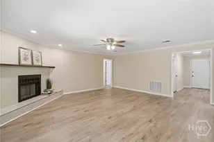 715 Little John Dr, Hinesville, GA 31313 - Photo 2