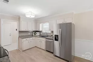 715 Little John Dr, Hinesville, GA 31313 - Photo 10