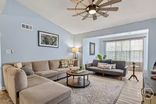 9301 Walden Park Dr, Savannah, GA 31410 - Photo 16