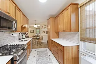 612 E 34th St, Savannah, GA 31401 - Photo 16