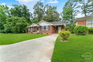 1547 E 52nd St, Savannah, GA 31404 - Photo 2