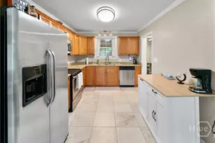 1547 E 52nd St, Savannah, GA 31404 - Photo 8