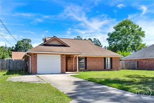 977 Wedgewood Way, Hinesville, GA 31313 - Photo 4