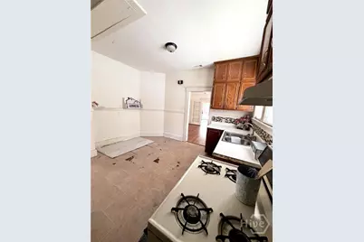 512 W 44th Street, Savannah, GA 31405 - Photo 10