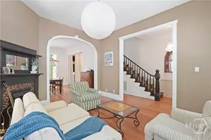 205 E 39th St, Savannah, GA 31401 - Photo 6