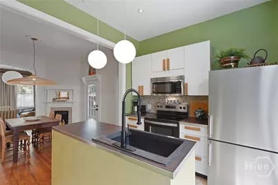 205 E 39th Street, Savannah, GA 31401 - Photo 12