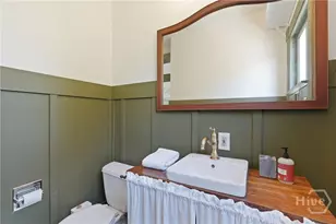 205 E 39th St, Savannah, GA 31401 - Photo 28