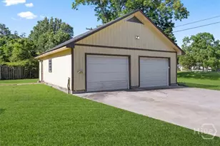 201 Osteen St, Port Wentworth, GA 31407 - Photo 4
