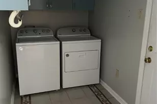 1303 Wilmington Island Rd, Savannah, GA 31410 - Photo 10