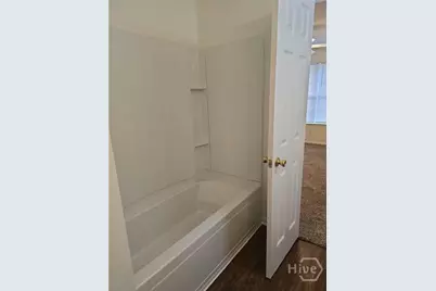 9826 Whitefield Avenue #B, Savannah, GA 31406 - Photo 14