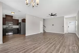100 Centennial Ct, Hinesville, GA 31313 - Photo 6
