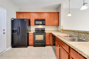 65 Canyon Oak Loop, Richmond Hill, GA 31324 - Photo 10