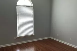 114 Chapel Dr, Savannah, GA 31406 - Photo 12
