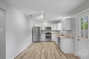 2204 Mason Dr, Savannah, GA 31404 - Photo 8