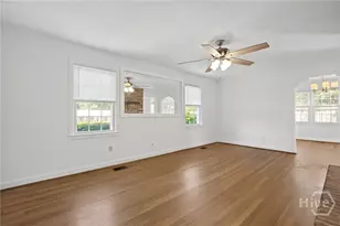 1217 E Derenne Ave, Savannah, GA 31406 - Photo 14