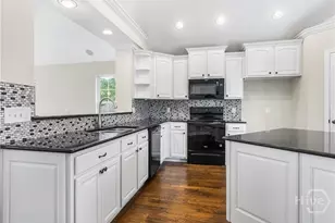 24 RedWall Cir, Savannah, GA 31407 - Photo 12