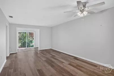 73 Colony Park Drive, Savannah, GA 31406 - Photo 6