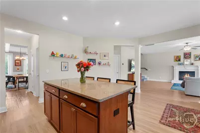 188 Laguna Way, Savannah, GA 31405 - Photo 10