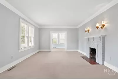 319 E 52nd Street, Savannah, GA 31405 - Photo 6