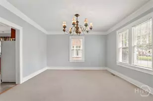 319 E 52nd St, Savannah, GA 31405 - Photo 12