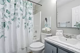 1384 Lake Dr, Midway, GA 31320 - Photo 24