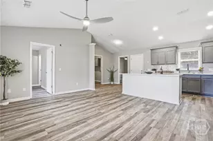 1384 Lake Dr, Midway, GA 31320 - Photo 6