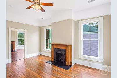 212 W 40th Street, Savannah, GA 31401 - Photo 12