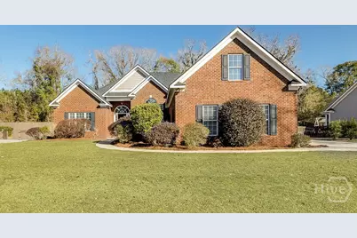 389 Chastain Cir, Richmond Hill, GA 31324 - Photo 1