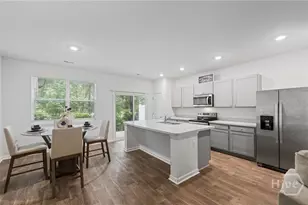 27 Villas of Garrard Dr, Savannah, GA 31405 - Photo 8
