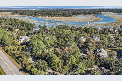 135 Marsh Harbor Drive S, Savannah, GA 31410 - Photo 16