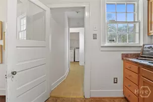 412 E 62nd St, Savannah, GA 31405 - Photo 12