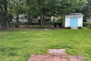 412 E 62nd St, Savannah, GA 31405 - Photo 2