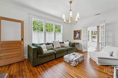 211 W 40th Street #B, Savannah, GA 31401 - Photo 6
