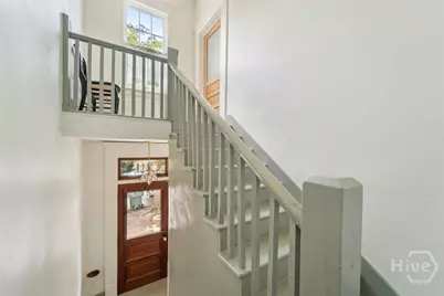 211 W 40th Street #B, Savannah, GA 31401 - Photo 4