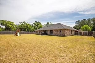 1003 Canton Ct, Hinesville, GA 31313 - Photo 12
