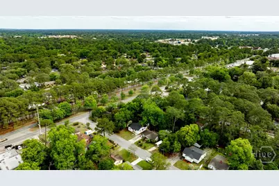 405 N Baldwin Cir, Savannah, GA 31405 - Photo 8