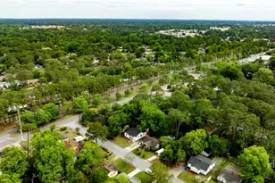 405 N Baldwin Cir, Savannah, GA 31405 - Photo 8