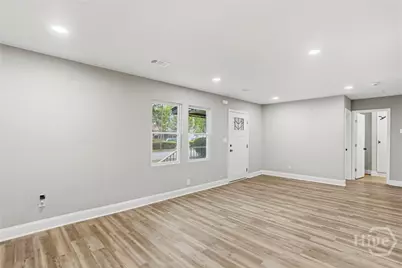 405 N Baldwin Cir, Savannah, GA 31405 - Photo 20
