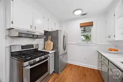 526 E 56th Street, Savannah, GA 31405 - Photo 18