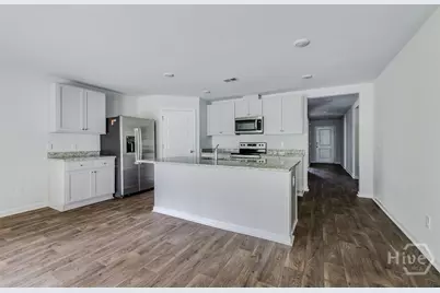 445 Coconut Drive, Bloomingdale, GA 31302 - Photo 10