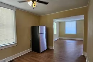 714 W 38th St, Savannah, GA 31415 - Photo 16