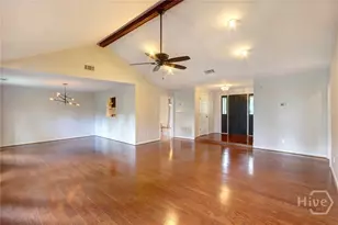 102 Phyllis Dr, Savannah, GA 31419 - Photo 14