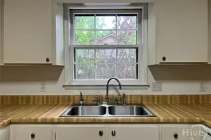 11 Brandy Ln, Savannah, GA 31419 - Photo 10