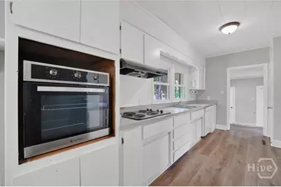 520 Talmadge Avenue, Savannah, GA 31408 - Photo 12